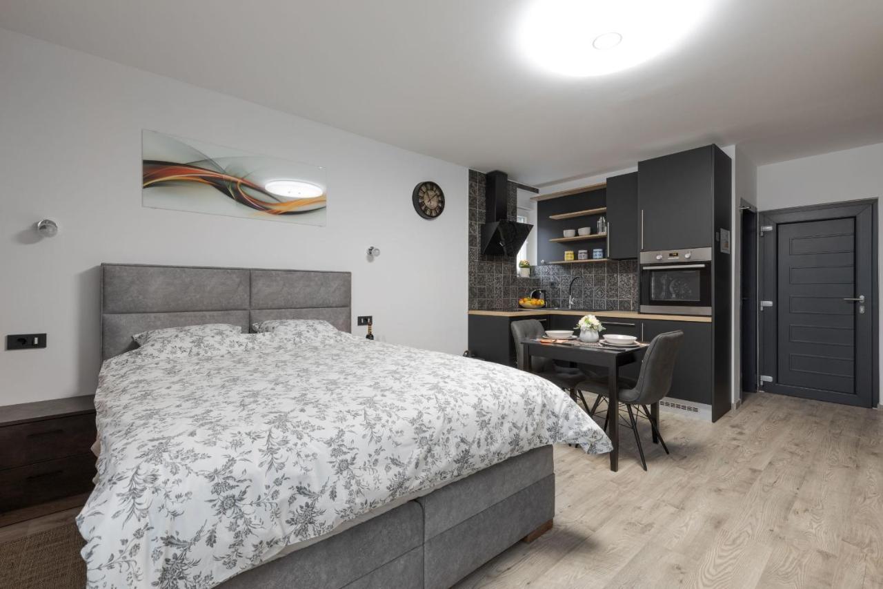 Apartman Downtown Dl ซาเกร็บ ภายนอก รูปภาพ