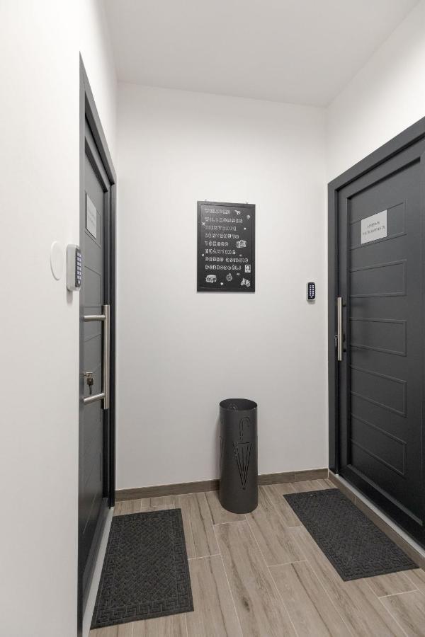 Apartman Downtown Dl ซาเกร็บ ภายนอก รูปภาพ